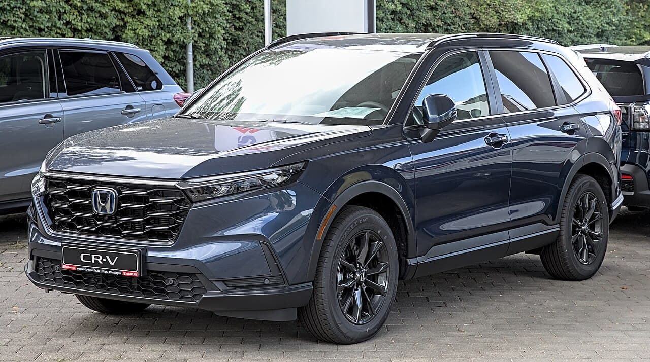 Honda CR-V — photo: Alexander-93 (CC BY-SA 4.0, Wikimedia Commons)